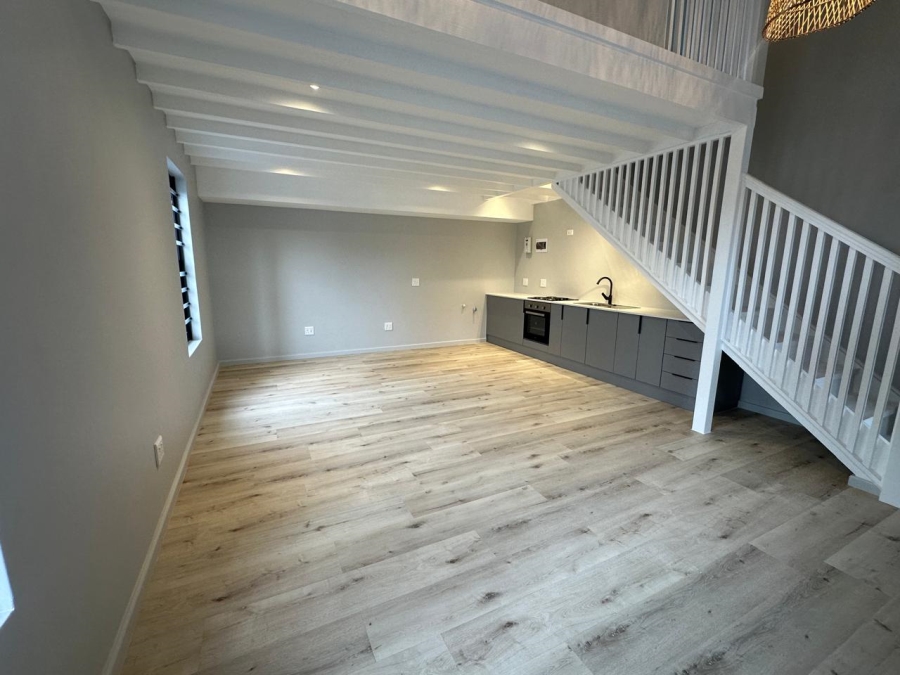 1 Bedroom Property for Sale in Woodstock Western Cape